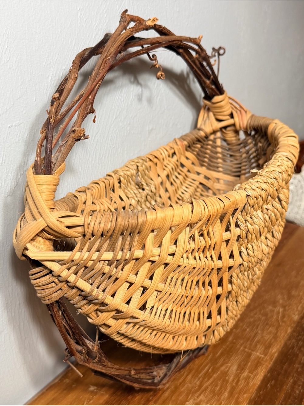 Vintage Handwoven Wicker Basket with Vine Handle - Natural Tan - Picture 9 of 11